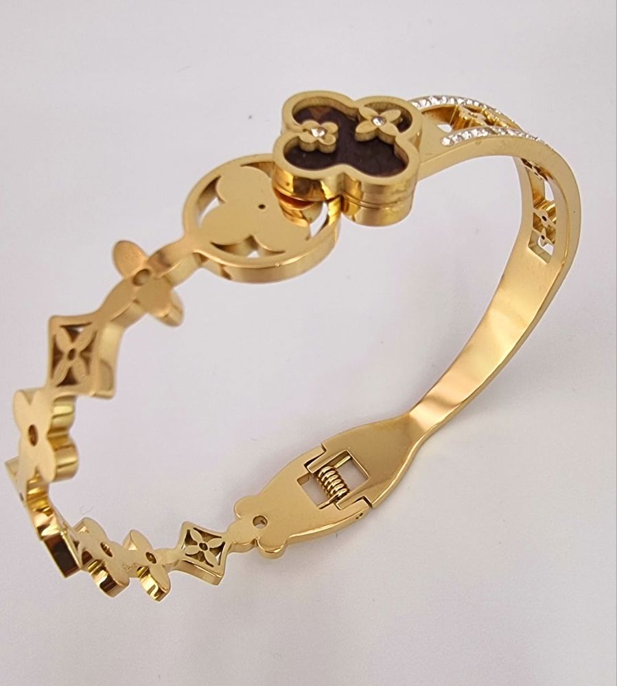 Bangle 