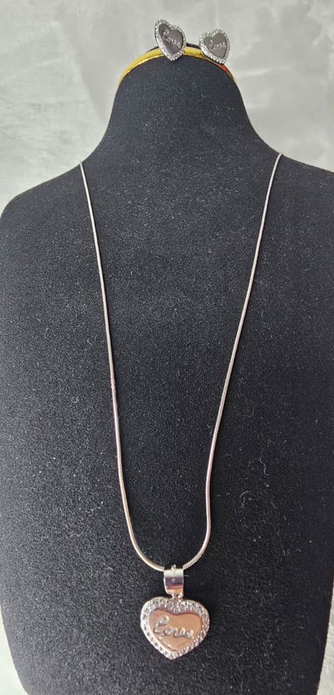 Silver Necklace with earrings 