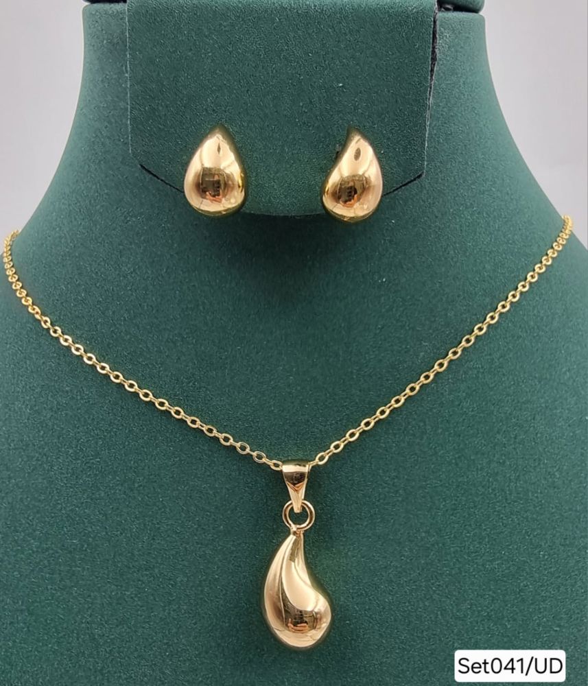 Set earing 