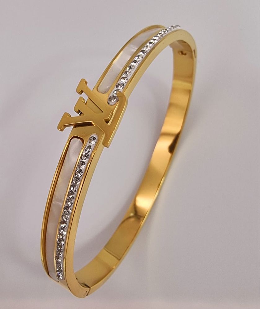 Bangle 